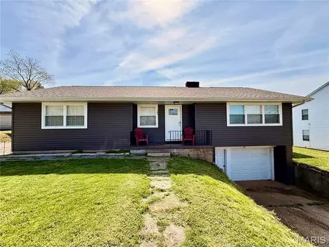 105 Stone St, Potosi, MO 63664