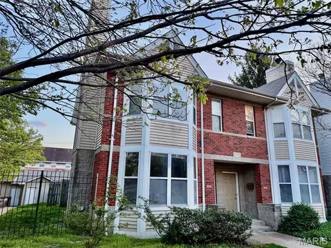 4110 Westminster Pl, Saint Louis, MO 63108