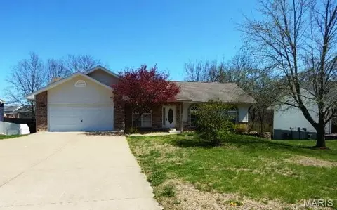 106 Ridge Rd, Troy, MO 63379
