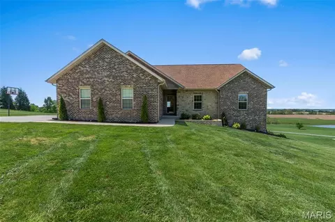 1006 Saddlebrooke Rdg, Jackson, MO 63755