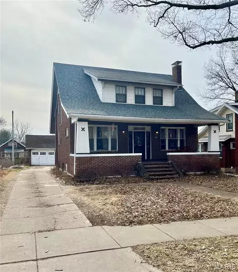 7218 Normandy Pl, Normandy, MO 63121