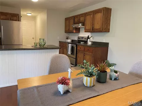 Kitchen - 1006 Bridge Rd, Belle, MO 65013 photo 3 of 3