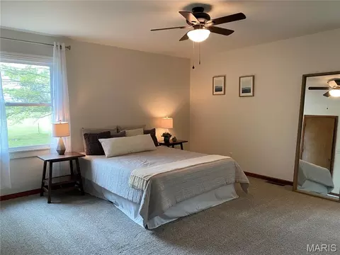 Bedroom - 1006 Bridge Rd, Belle, MO 65013 photo 1 of 5