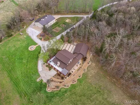 6388 Salamone Rd, Cedar Hill, MO 63016