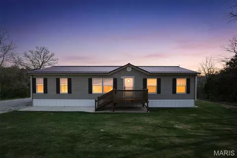 4046 Frissell Rd, De Soto, MO 63020