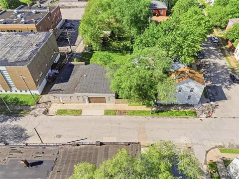 7300 Vermont Ave, Saint Louis, MO 63111