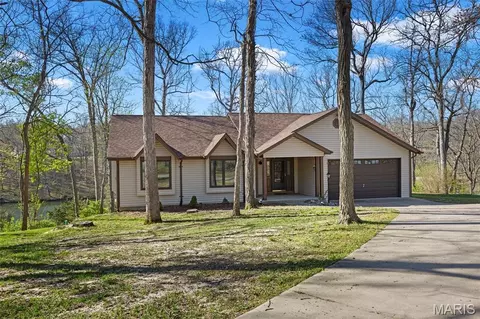 26 Madre Ct, Foristell, MO 63348