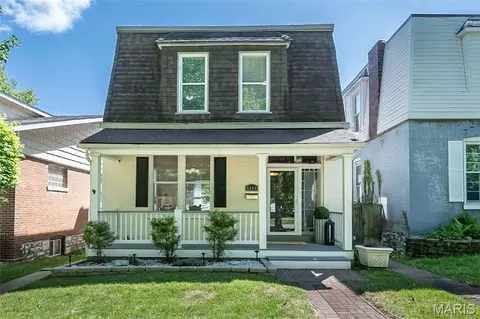 6284 Reber Pl, Saint Louis, MO 63139