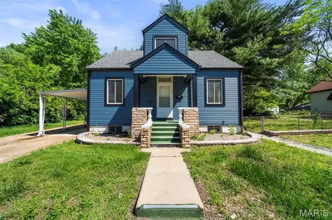 7025 Julian Ave, University City, MO 63130