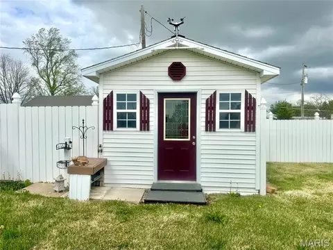 Exterior - 27464 327th Ave, La Grange, MO 63448 photo 3 of 4