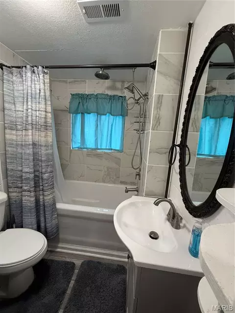 Bath - 3053 W Grand, Springfield, MO 65802 photo 1 of 1