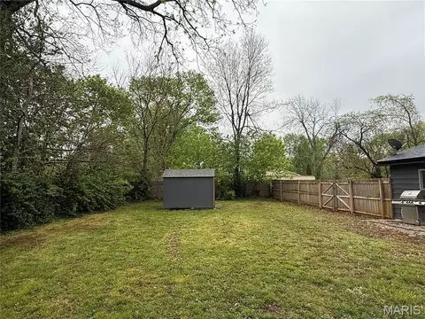 Exterior - 3053 W Grand, Springfield, MO 65802 photo 4 of 12
