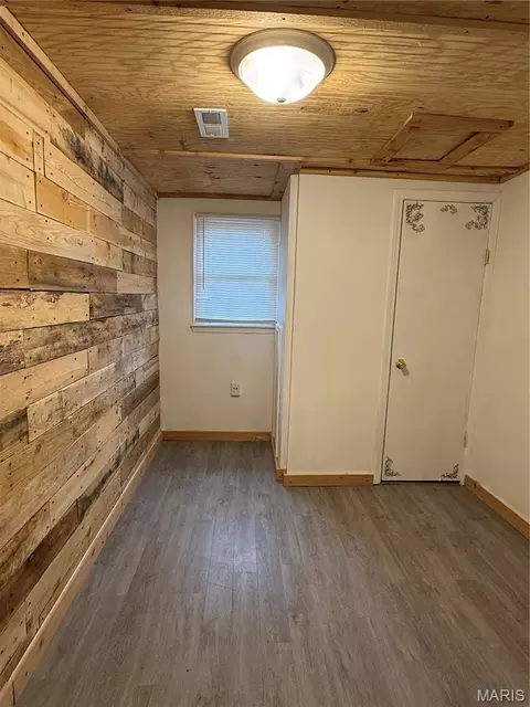 Bedroom - 3053 W Grand, Springfield, MO 65802 photo 1 of 4