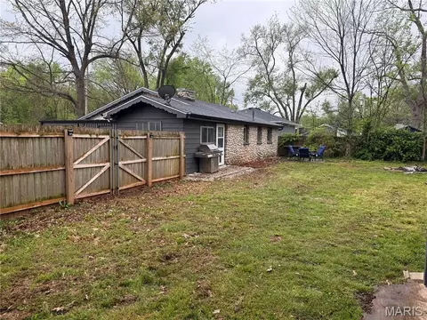 Exterior - 3053 W Grand, Springfield, MO 65802 photo 7 of 12