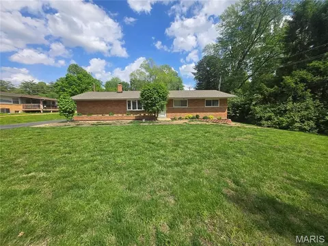 12350 Centerbrook Dr, Black Jack, MO 63033