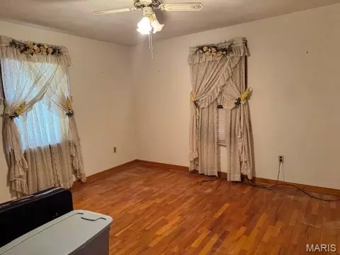 Bedroom - 914 S Walnut St, Gerald, MO 63037 photo 3 of 3