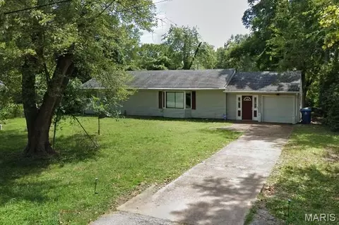 1510 Trampe Ave, Saint Louis, MO 63138