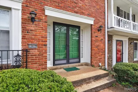 13419 Forestlac Dr, Saint Louis, MO 63141