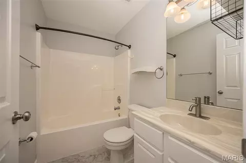 Bath - 2805 Pomme Meadows Dr, Arnold, MO 63010 photo 4 of 4