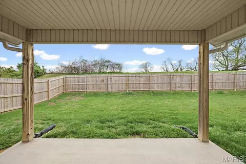 Exterior - 330 Briar Crest Dr, Jackson, MO 63755 photo 7 of 7