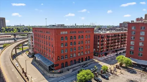 1004 Spruce St #417, Saint Louis, MO 63102
