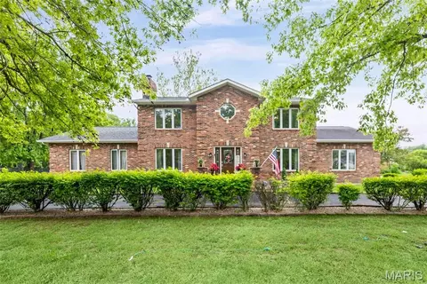 1109 Whippoorwill Ct, O'fallon, IL 62269