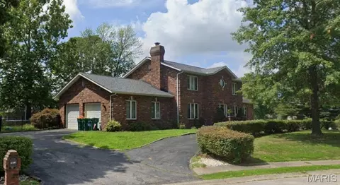 1109 Whippoorwill Ct, O'fallon, IL 62269