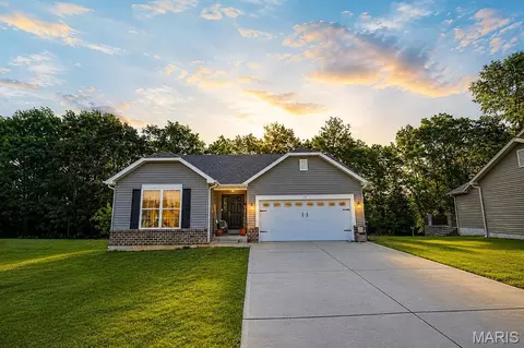 1192 Tahoe Pl, Pacific, MO 63069