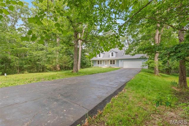 14 Carriage Hills Ct, Cedar Hill, MO 63016