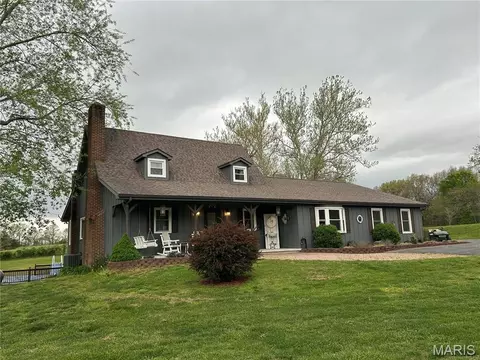 21069 Colony Church Rd, Farmington, MO 63640