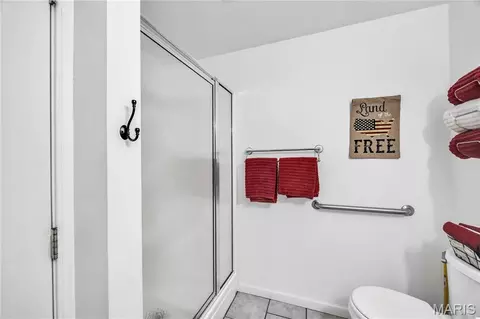 Bath - 117 E 5th St, Hermann, MO 65041 photo 2 of 3