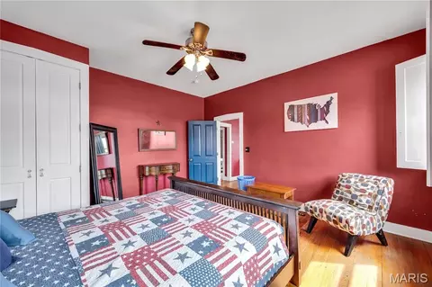 Bedroom - 117 E 5th St, Hermann, MO 65041 photo 2 of 11