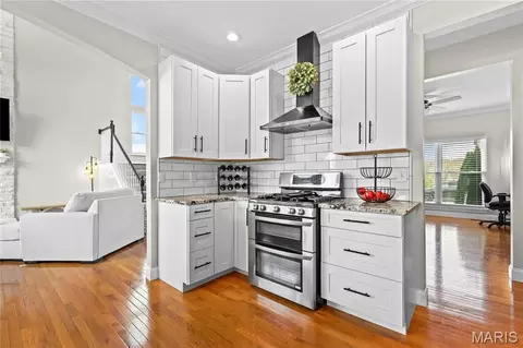 Kitchen - 1035 Sable Ln, Arnold, MO 63010 photo 4 of 9