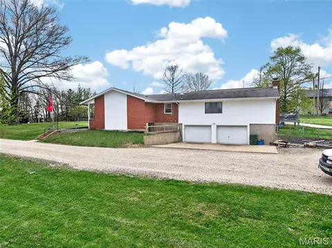 Exterior - 1324 Highway O, Rolla, MO 65401 photo 8 of 13