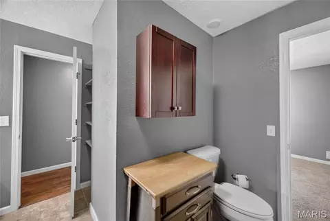 Entry Way - 1324 Highway O, Rolla, MO 65401 photo 2 of 6