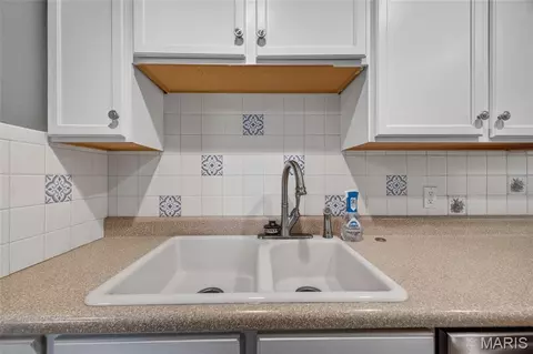 Kitchen - 1324 Highway O, Rolla, MO 65401 photo 3 of 4