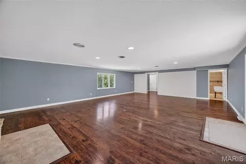 Living - 1324 Highway O, Rolla, MO 65401 photo 4 of 5