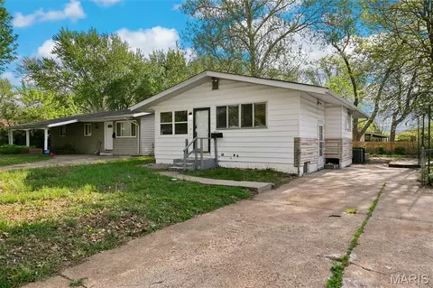 10414 Melvich Dr, Saint Louis, MO 63137