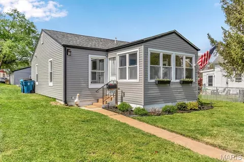 773 Reed Ave, Saint Louis, MO 63125
