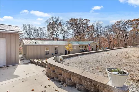 186 Highlands Ave, Camdenton, MO 65020 photo 4