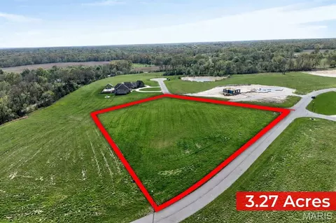 507 Castle Rock Bend Dr, St Peters, MO 63366