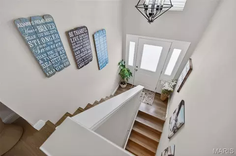 Entry Way - 191 Ridgeview Dr, Saint Robert, MO 65584 photo 2 of 3