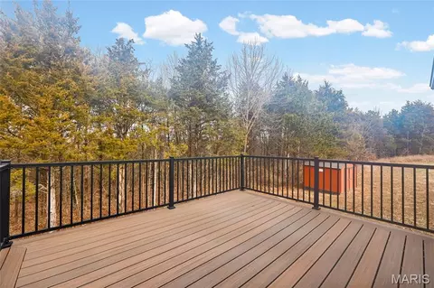 Exterior - 3085 Flucom Rd, De Soto, MO 63020 photo 6 of 16