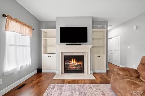 Living - 3085 Flucom Rd, De Soto, MO 63020 photo 1 of 1
