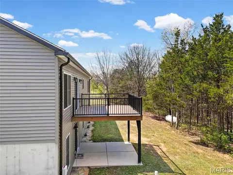 Exterior - 3085 Flucom Rd, De Soto, MO 63020 photo 8 of 16