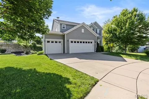 1181 Regents Ct, O'fallon, MO 63368
