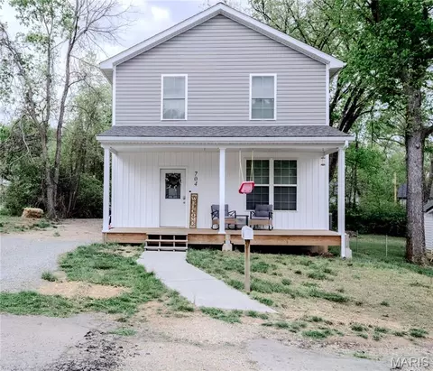 704 Simmons Ave, Park Hills, MO 63601