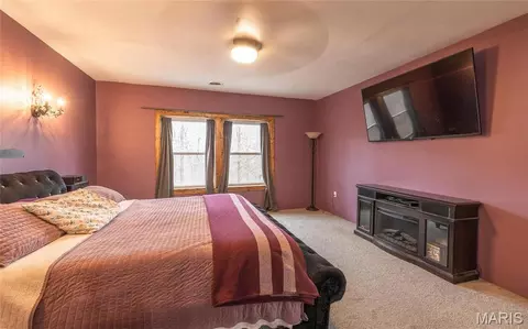 Bedroom - 1020 County Road 532, Jackson, MO 63755 photo 2 of 5