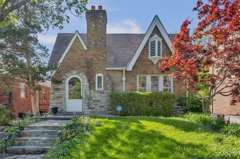 2025 Bland Pl, Maplewood, MO 63143