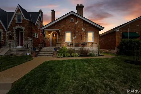 5347 Tholozan Ave, Saint Louis, MO 63109